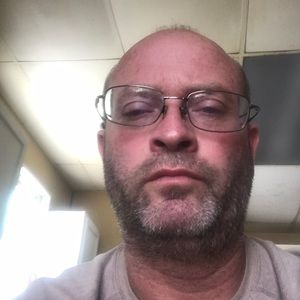 Meet your Posher, Carl